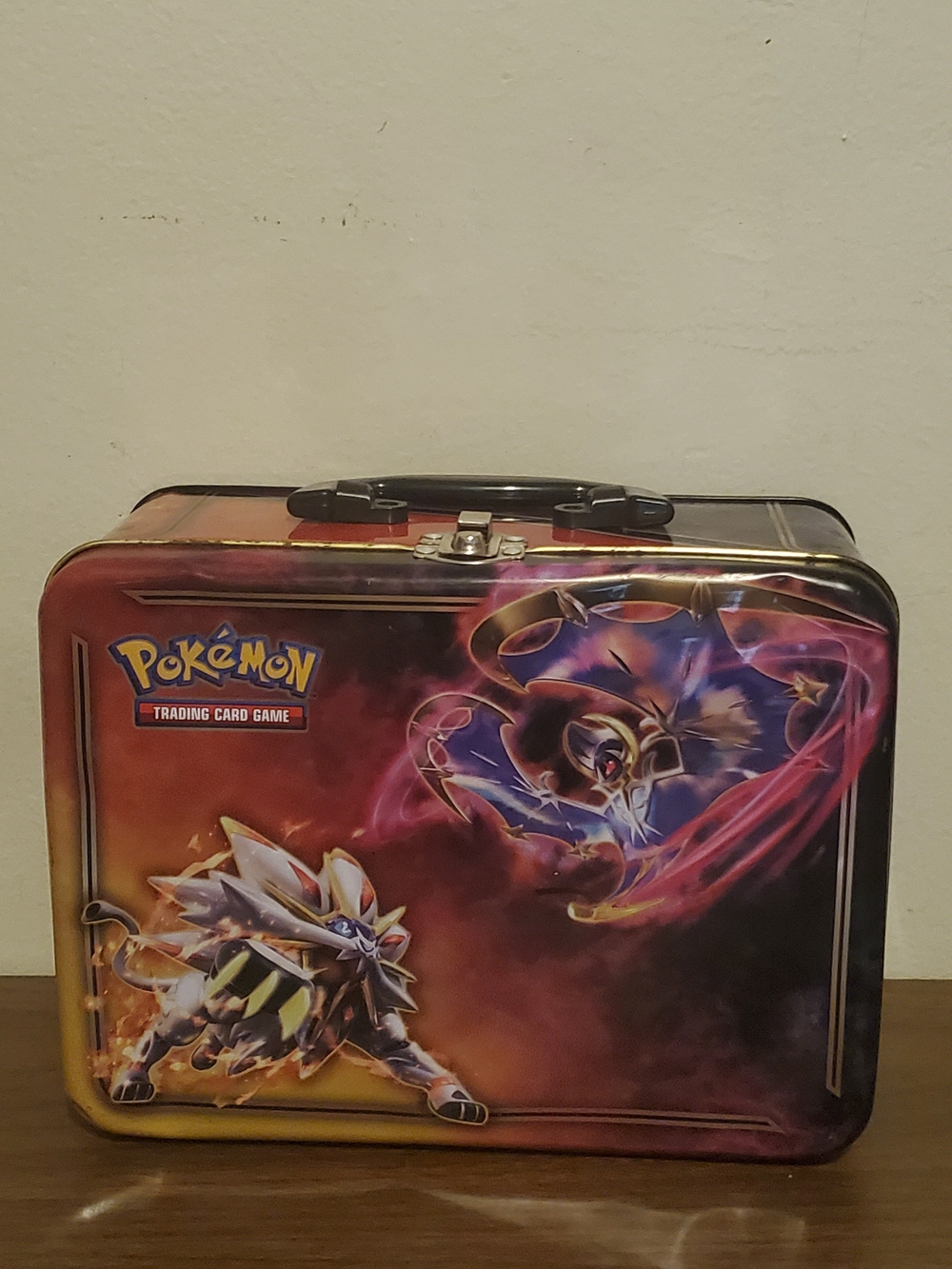 2017 Pokémon Tin Trading Card Game empty collector's case